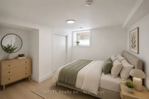 5261 Buchanan Avenue Niagara Falls ON L2E 5A7