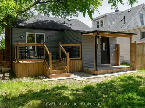 5261 Buchanan Avenue Niagara Falls ON L2E 5A7