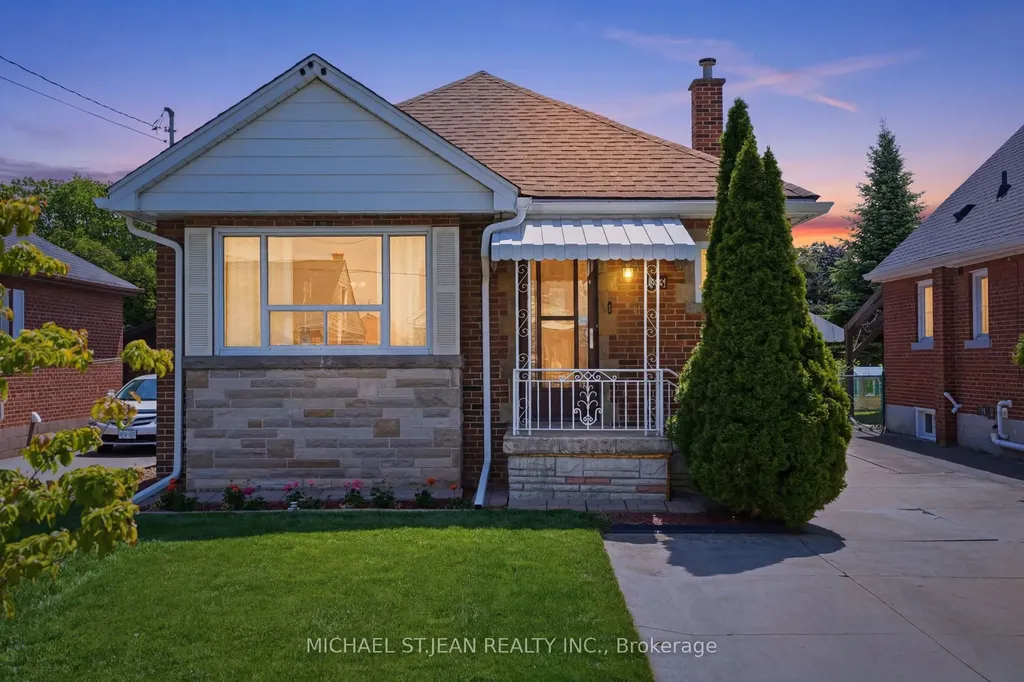 133 Beland Avenue S Hamilton ON L8K 3T5
