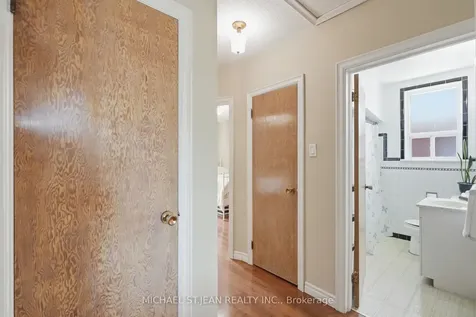 133 Beland Avenue S Hamilton ON L8K 3T5