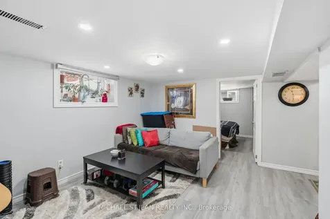 133 Beland Avenue S Hamilton ON L8K 3T5