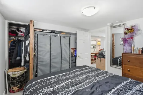 133 Beland Avenue S Hamilton ON L8K 3T5