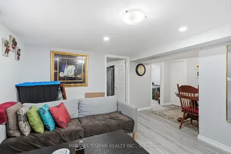 133 Beland Avenue S Hamilton ON L8K 3T5