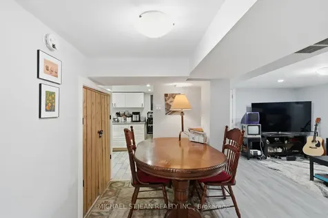 133 Beland Avenue S Hamilton ON L8K 3T5