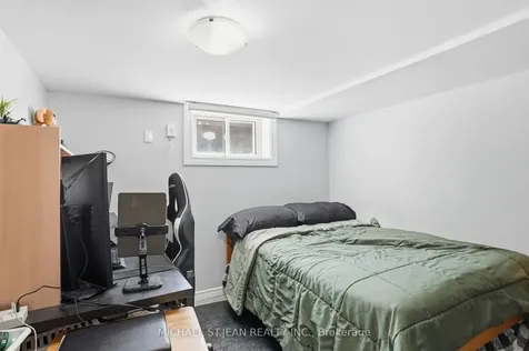 133 Beland Avenue S Hamilton ON L8K 3T5