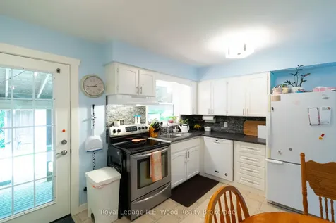 13 Cayley Street Norwich ON N0J 1P0