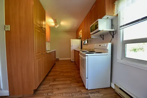 114 Lindsay Road 5 N/a Northern Bruce Peninsula ON N0H 1W0