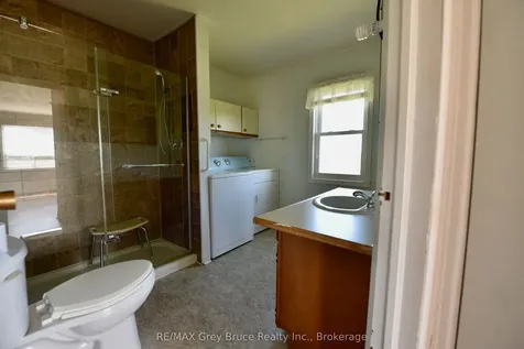 114 Lindsay Road 5 N/a Northern Bruce Peninsula ON N0H 1W0