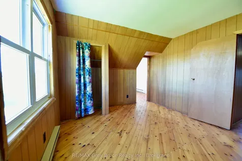 114 Lindsay Road 5 N/a Northern Bruce Peninsula ON N0H 1W0
