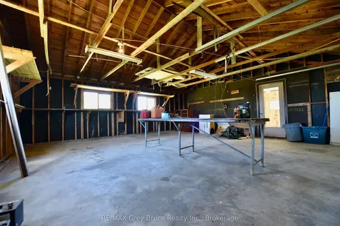 114 Lindsay Road 5 N/a Northern Bruce Peninsula ON N0H 1W0