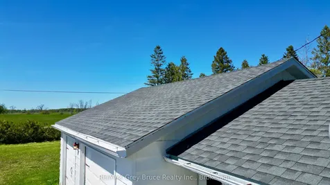 114 Lindsay Road 5 N/a Northern Bruce Peninsula ON N0H 1W0