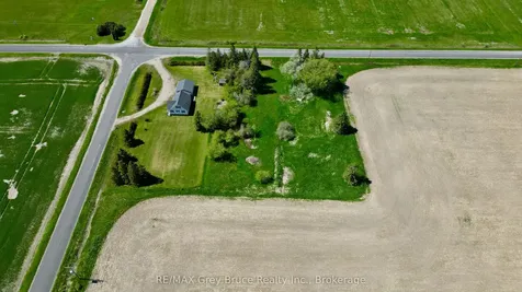 114 Lindsay Road 5 N/a Northern Bruce Peninsula ON N0H 1W0