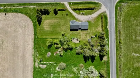 114 Lindsay Road 5 N/a Northern Bruce Peninsula ON N0H 1W0