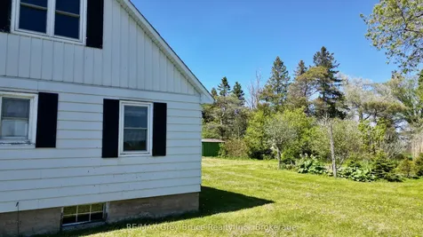 114 Lindsay Road 5 N/a Northern Bruce Peninsula ON N0H 1W0