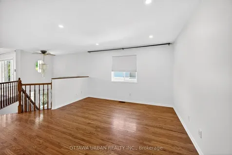 127 Castle Glen Crescent Kanata ON K2L 4G9