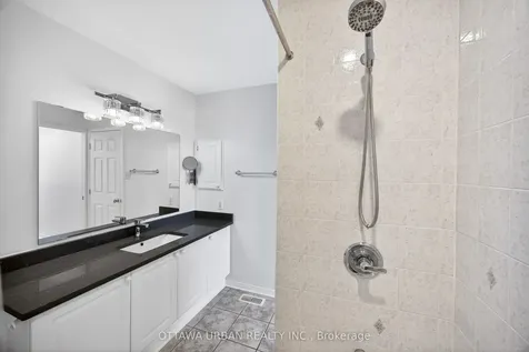 127 Castle Glen Crescent Kanata ON K2L 4G9