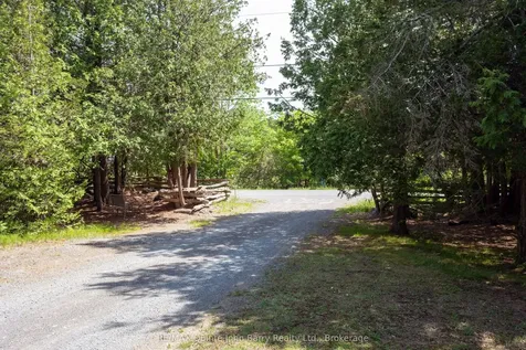 3249 Harmony Road Tyendinaga ON K0K 3A0