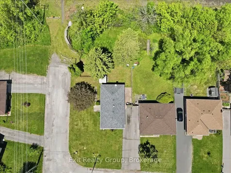 261 Byron Street Quinte West ON K8V 2Z3