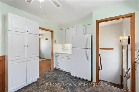 261 Byron Street Quinte West ON K8V 2Z3