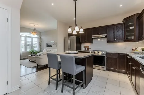 6863 St Michael Avenue Niagara Falls ON L2H 3N8