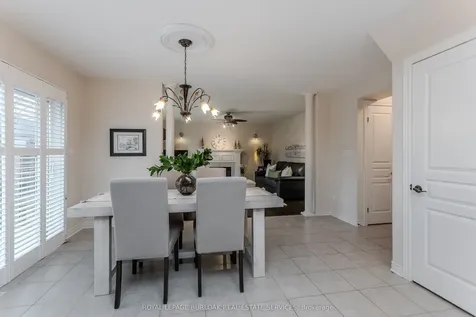 6863 St Michael Avenue Niagara Falls ON L2H 3N8