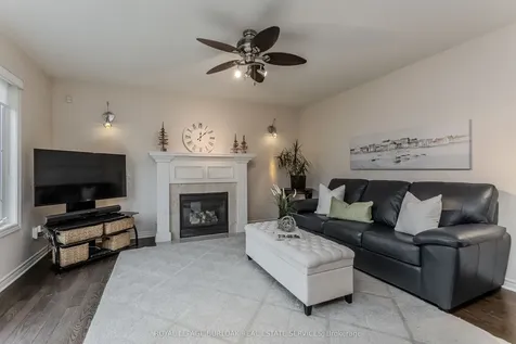 6863 St Michael Avenue Niagara Falls ON L2H 3N8