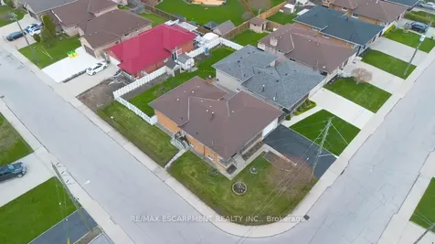 68 Nugent Drive Hamilton ON L8H 2M8