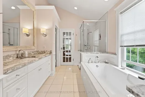535 Charlotte Street Niagara-on-the-lake ON L0S 1J0