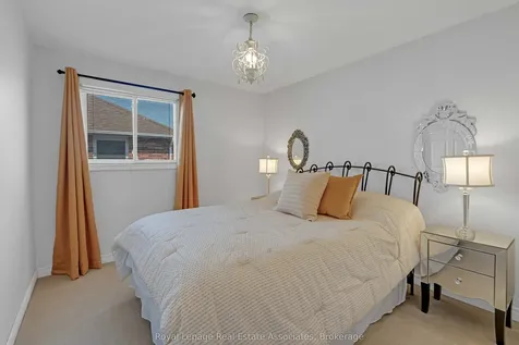 23 Handorf Drive Cambridge ON N3C 3Y2