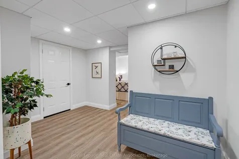 23 Handorf Drive Cambridge ON N3C 3Y2