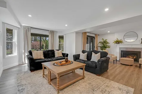 23 Handorf Drive Cambridge ON N3C 3Y2