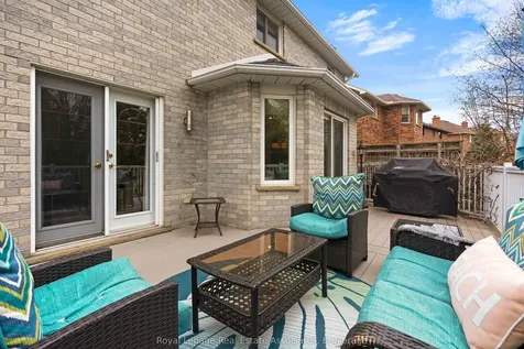 23 Handorf Drive Cambridge ON N3C 3Y2