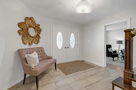 23 Handorf Drive Cambridge ON N3C 3Y2
