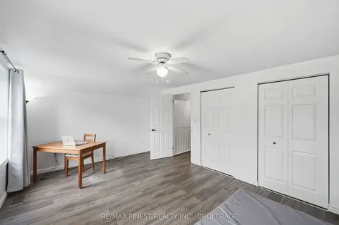 182 Montreal Street Kingston ON K7K 3G4