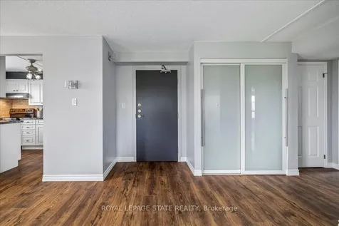966 Queenston Road Hamilton ON L8G 1B7