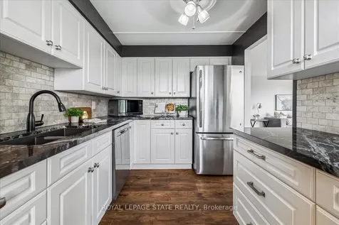 966 Queenston Road Hamilton ON L8G 1B7