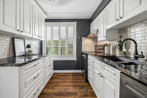 966 Queenston Road Hamilton ON L8G 1B7