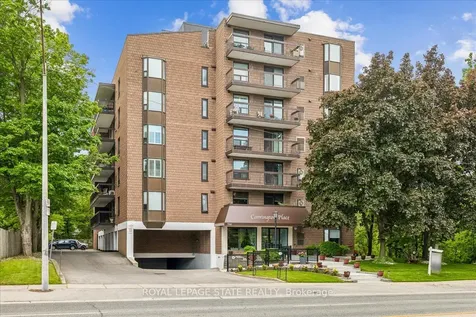 966 Queenston Road Hamilton ON L8G 1B7