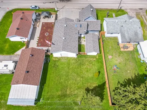 274 Belanger Street West Nipissing ON P2B 3B9
