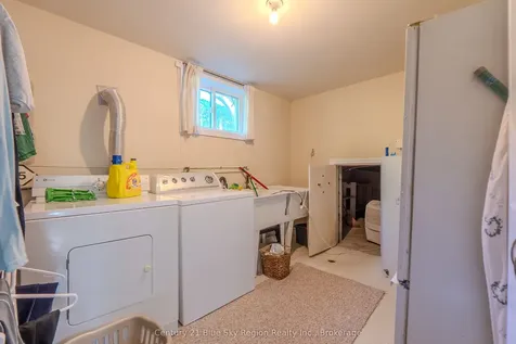 592 Birchwood Road North Bay ON P1B 4T3
