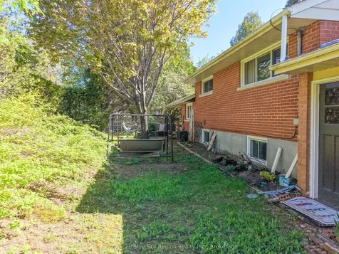 592 Birchwood Road North Bay ON P1B 4T3