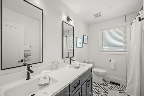 915 Jasper Court Kingston ON K7P 2A4