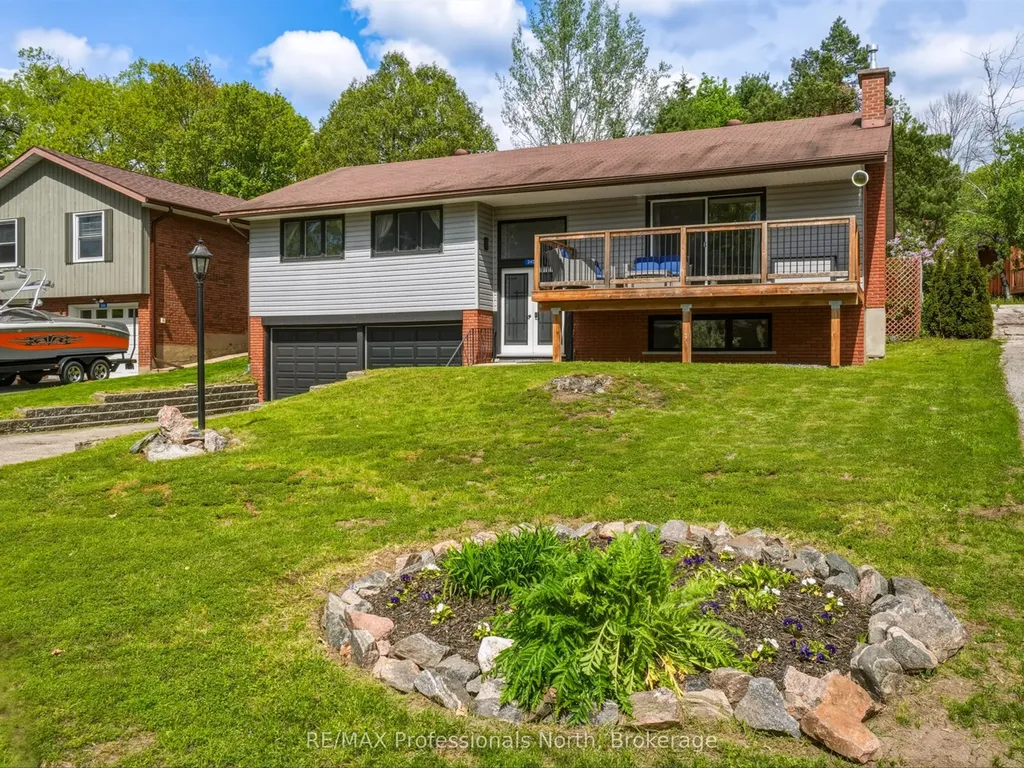 240 Oriole Crescent Gravenhurst ON P1P 1C6