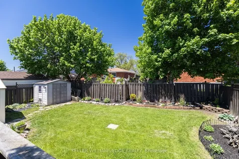 181 Bellingham Drive Hamilton ON L8V 4M7