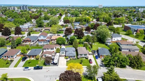 181 Bellingham Drive Hamilton ON L8V 4M7