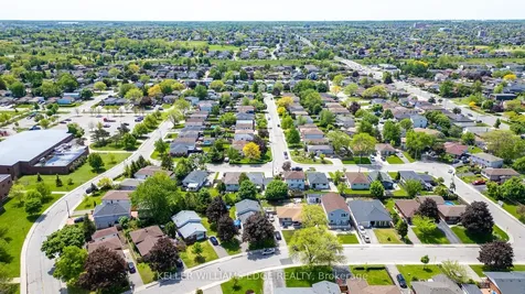 181 Bellingham Drive Hamilton ON L8V 4M7