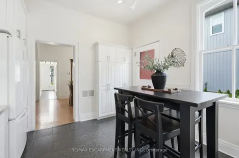 314 Hess Street S Hamilton ON L8P 3P8