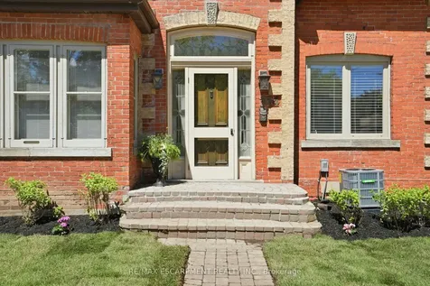 314 Hess Street S Hamilton ON L8P 3P8