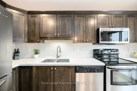 4 Ava Court Belleville ON K8P 0B2