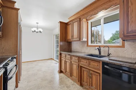 55 William Street N Blandford-blenheim ON N0J 1S0